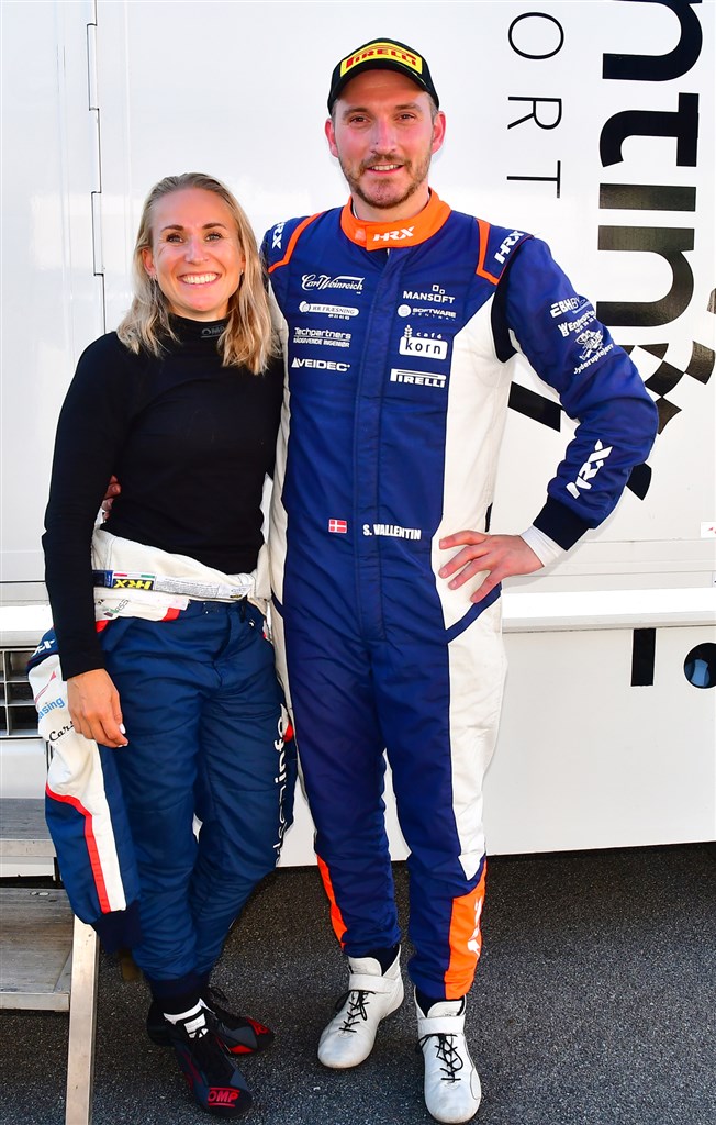 Hver for sig har Simon Vallentin og Line Lykke Jensen gennem flere år gjort sig stærkt gældende i ind- og udland. Efter sidste års succes har de nu fokus på FIA’s ERT-turnering. Deres første rally sammen resulterede i det norske Rally Larvik i et nordisk mesterskab i deres vognklasse. Og de er på spring efter flere topresultater.
(Foto: Morten Dam)